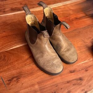 Blundstones Brown Leather Chelsea Boots 9